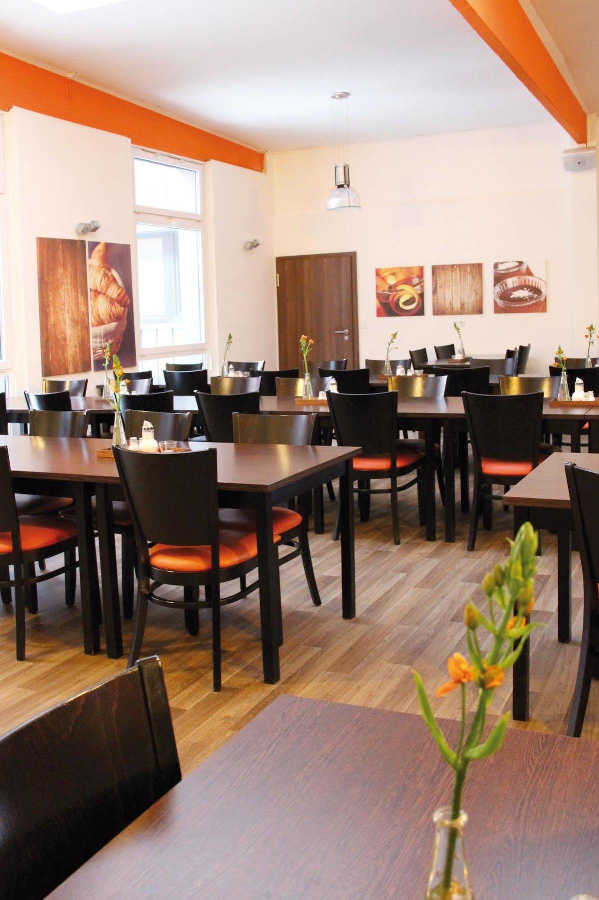 Orange Hotel Und Apartments Neu-Ulm Zewnętrze zdjęcie